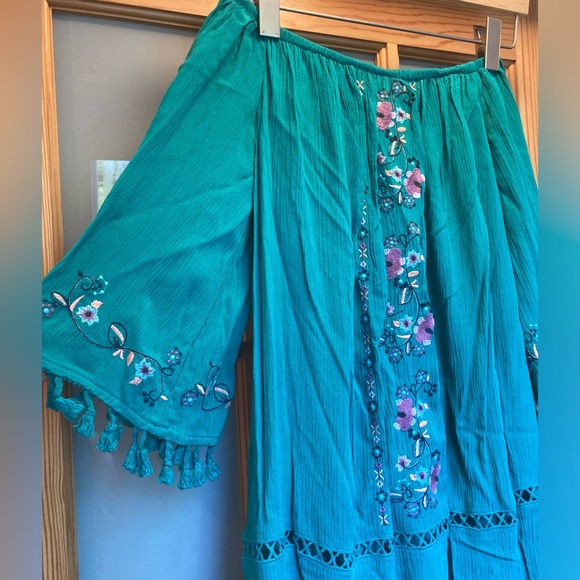 Boho Embroidered Dress - Picture 2 of 7